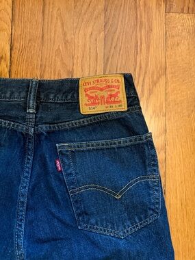 Levi's 514 Slim Straight Jeans in dark blue denim